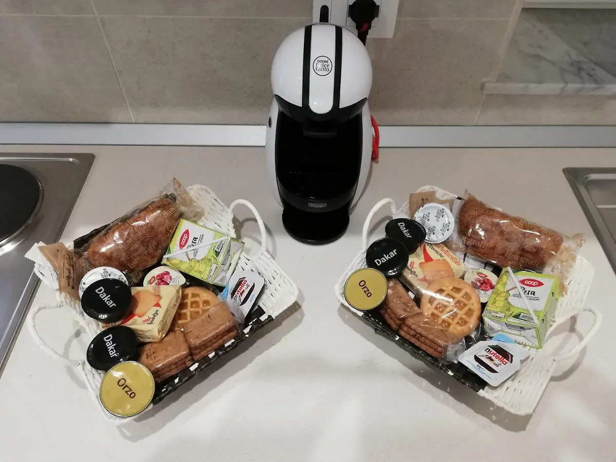 Guest House B&B Via Marina Ρέτζιο ντι Καλάμπρια 2*,  Ιταλία